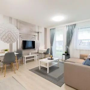 Downtown Residences Leo - Ac, Elevator, Terrace Appartamento Budapest